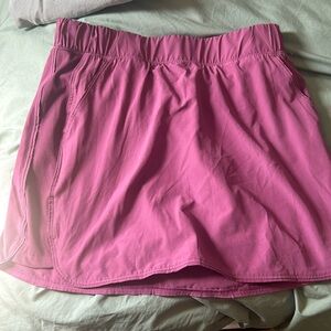 Apana medium fuschia skort
